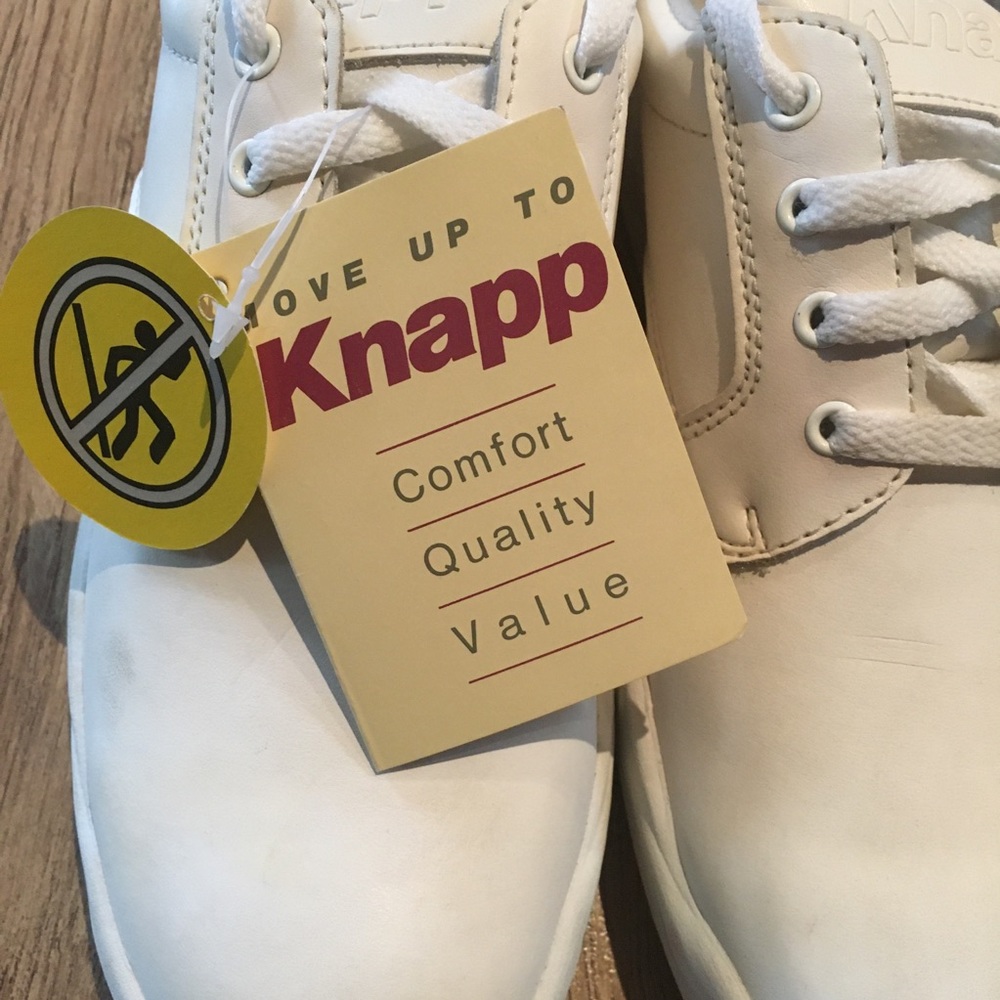 Knapp Slip-Resistant Shoes - Picture 5 of 11